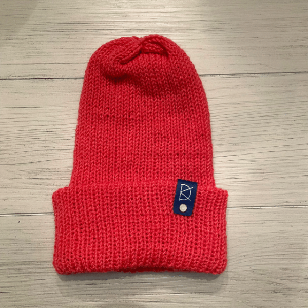 bright pink lulu knit beanie